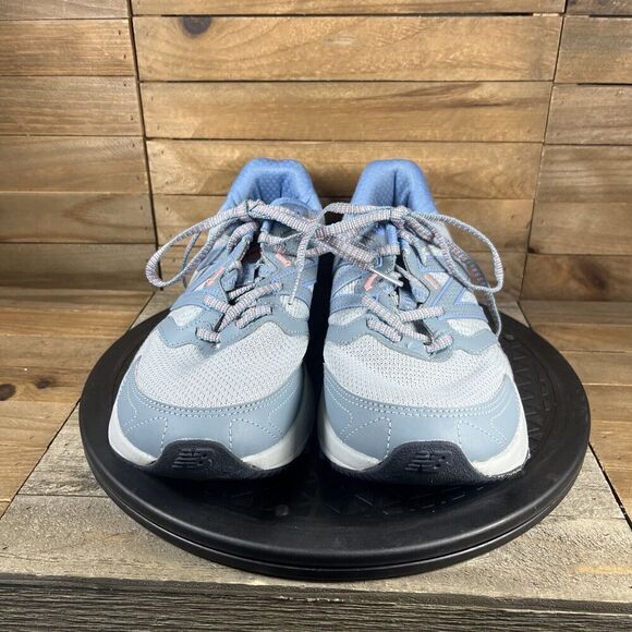 New Balance 410 V7 Shoes Womens 9.5B Blue Running Trail Hiking Sneakers WT410LG7 - Picture 2 of 10